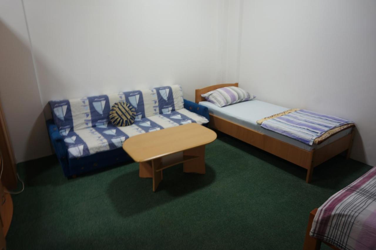 Apartments Bozic Trebinje Bagian luar foto