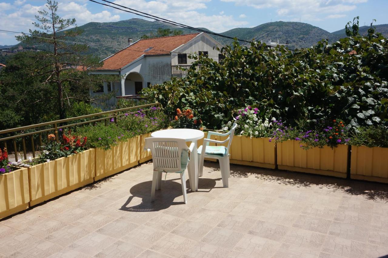 Apartments Bozic Trebinje Bagian luar foto